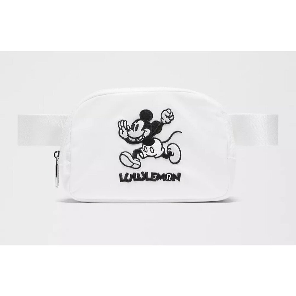 New - Disney x Lululemon Mickey in Motion 1L Everywhere Belt Bag